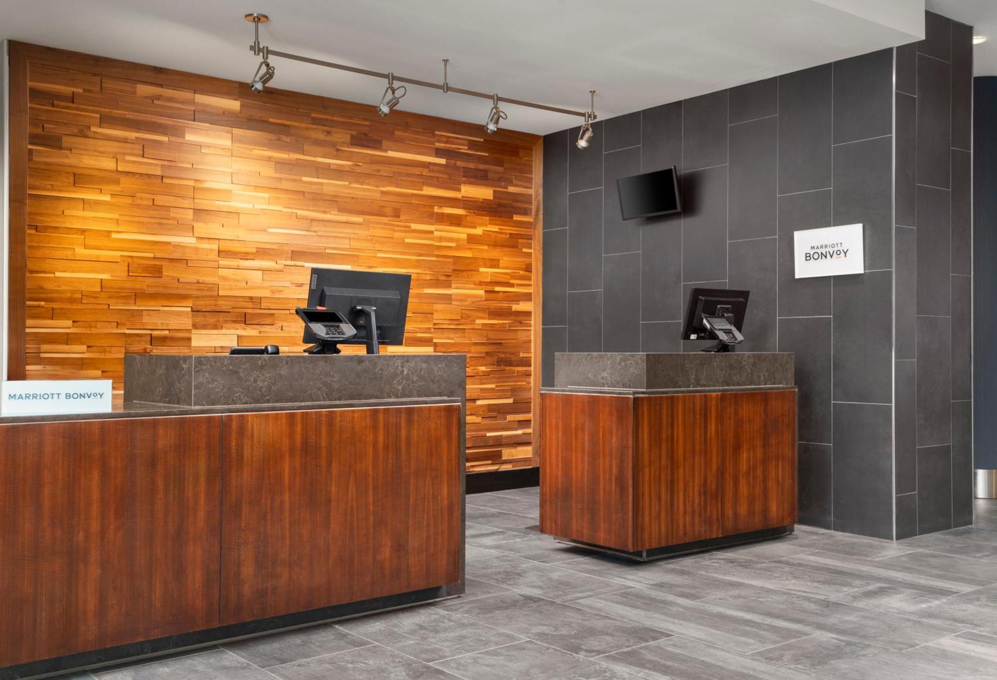 Courtyard By Marriott Denver North/Westminster Eastlake Екстер'єр фото
